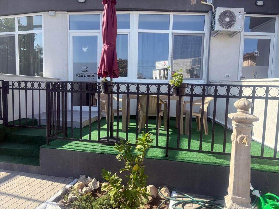 LA PLAYA - Camere pe plaja cu sezlong gratuit Apartment hotel in Eforie Nord