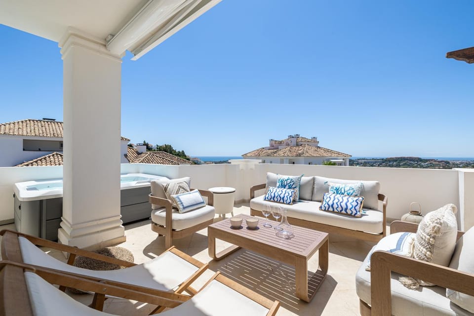 Hot Tub, Balcony/Terrace