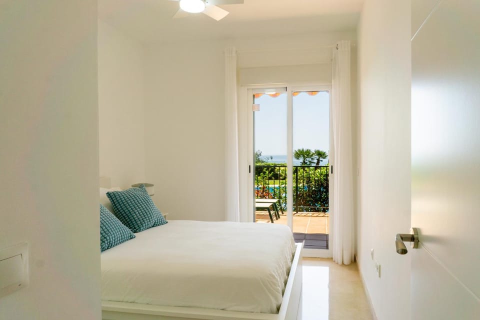 Encinas Garden Stay Apartment in Fuengirola