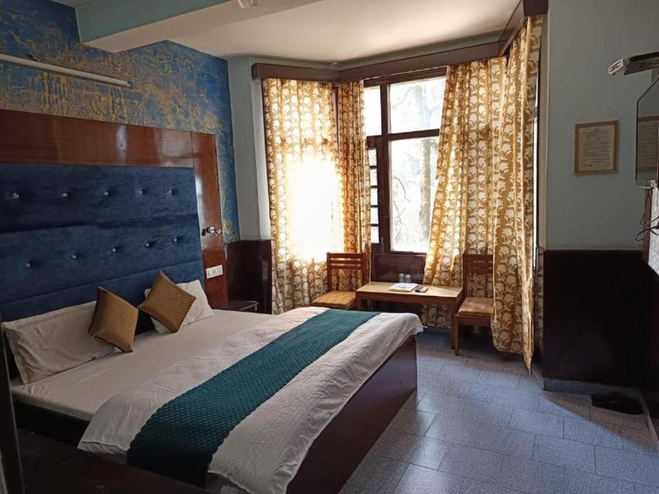Hoyel Ashiana Regency Hotel in Himachal Pradesh