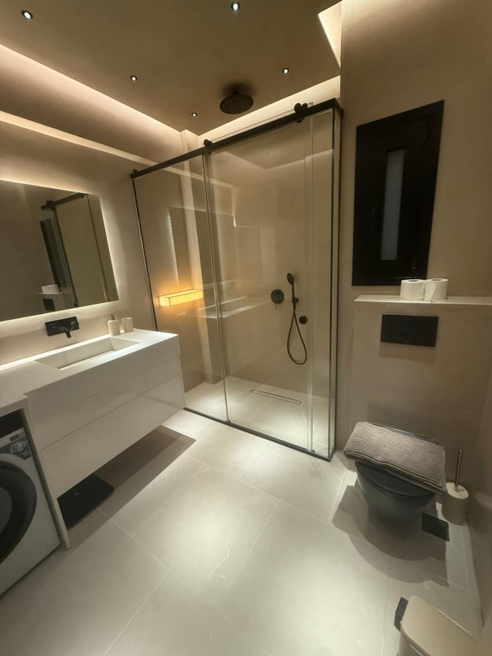 Πολυτελής απόδραση στην Γλυφάδα Apartment in South Athens
