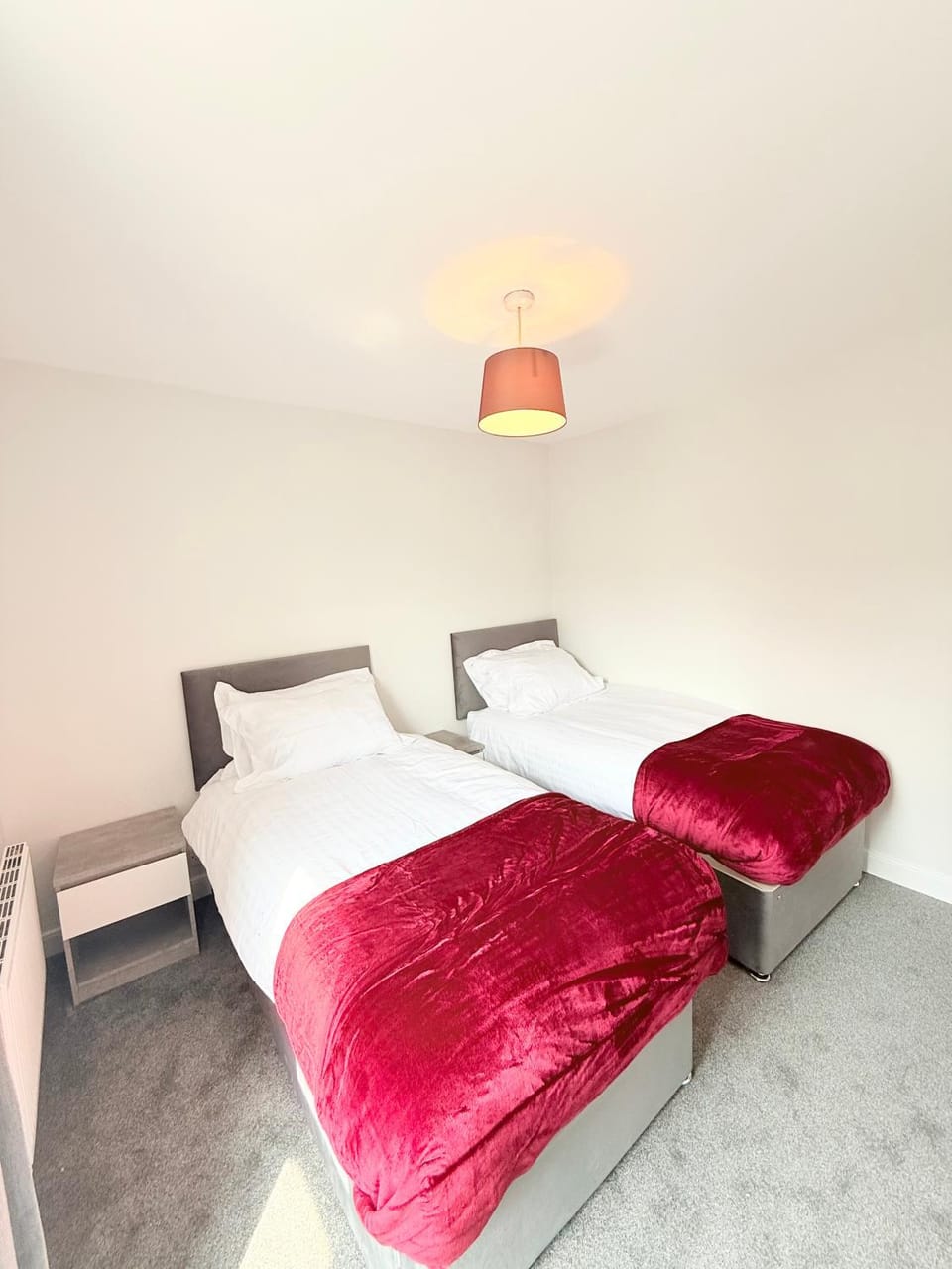 Cosy Lincoln Home Sleeps 6 with Parking House in Lincoln