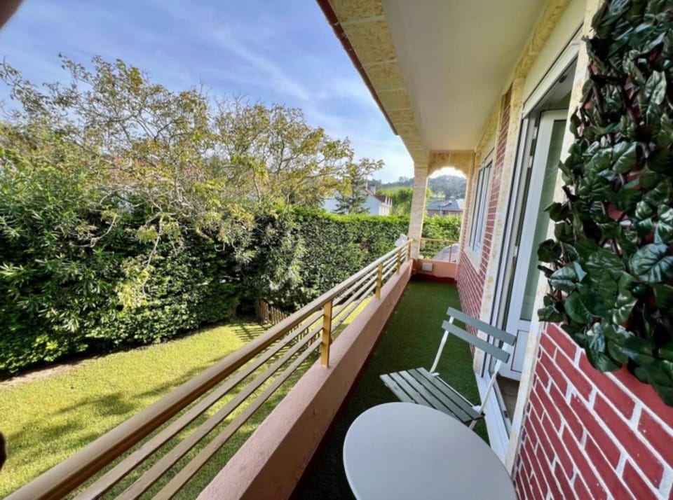 Villa privada con jardín &BBQ cerca de playas House in Cantabria