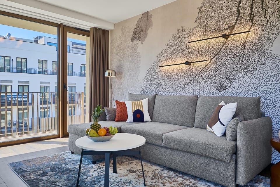 View (from property/room), Living room, Seating area
