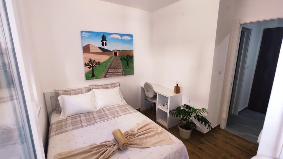 Bed, Decorative detail, Bedroom