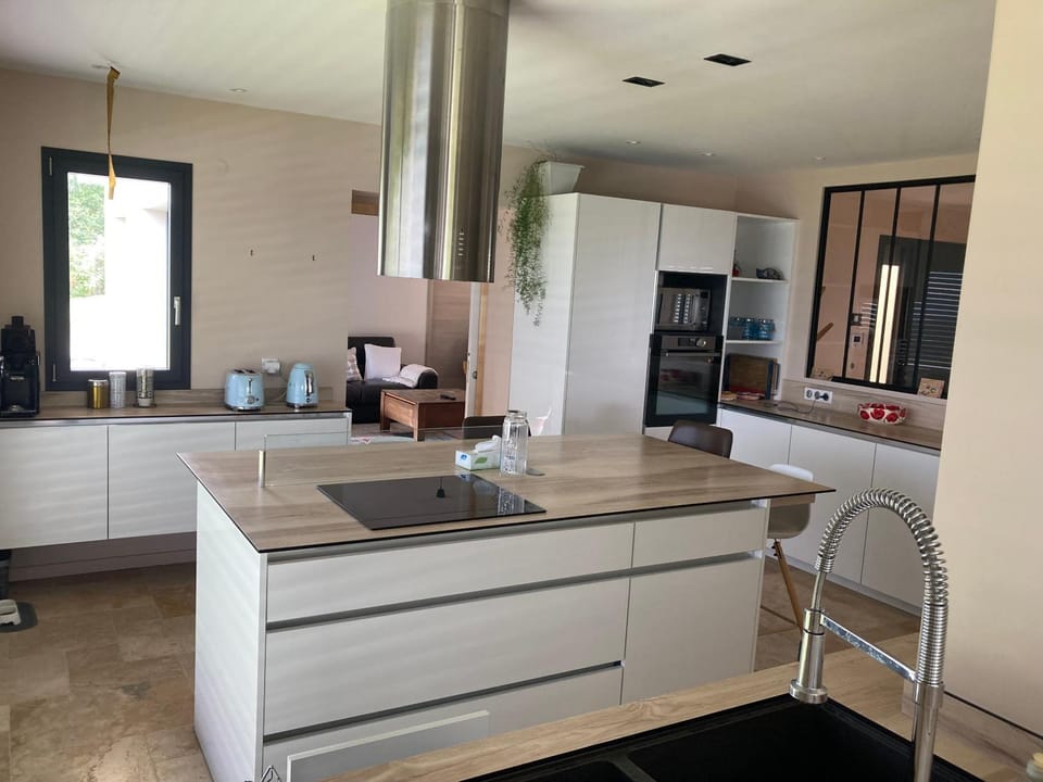Magnifique villa avec piscine Villa in Auvergne-Rhône-Alpes