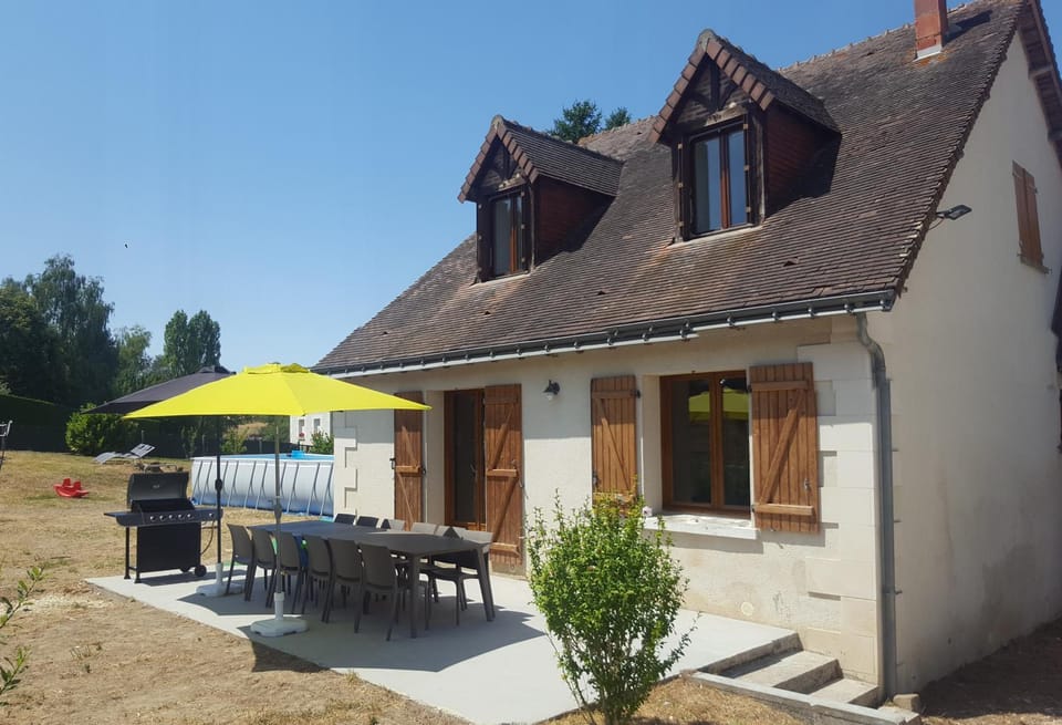 Property building, Patio