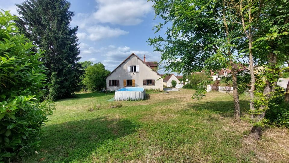 Spring, Garden view