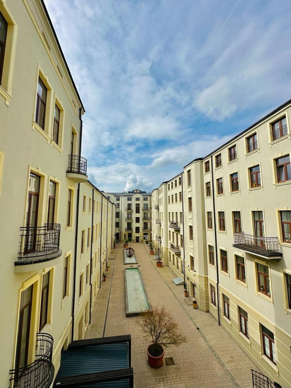 Property building, Street view