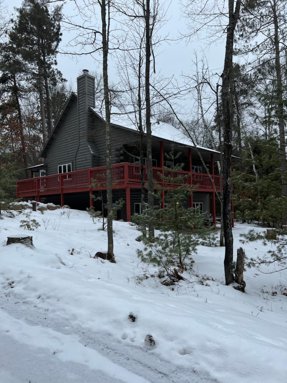 Modern Spacious Home 11 Cedaroma Northwoods access to resort kayaks yoga firepit lakeviews House in St Germain