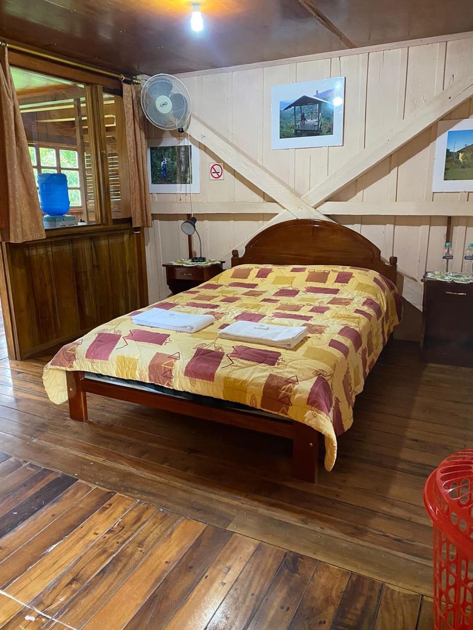 Hda San Vicente Yellow House Trails & Lodge Nature lodge in Pichincha