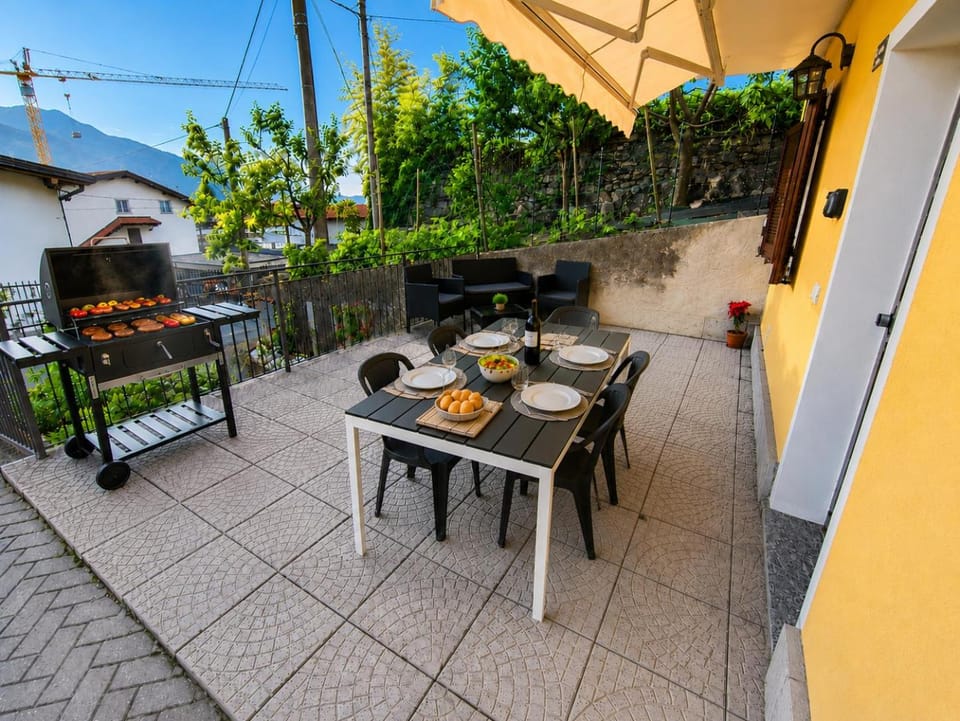 BBQ facilities, Food and drinks, Banquet/Function facilities, Dining area