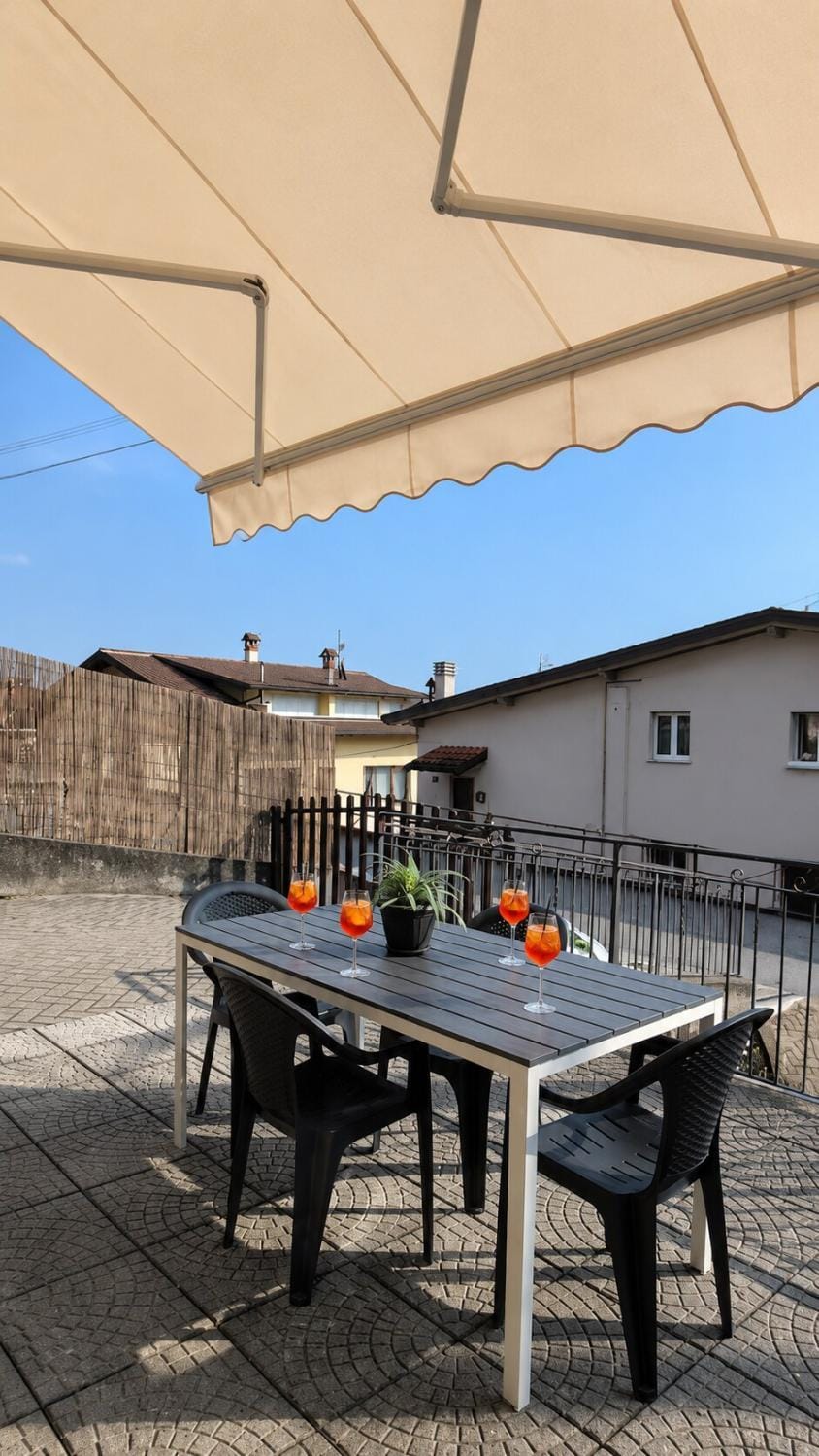 Day, View (from property/room), Balcony/Terrace, Dining area