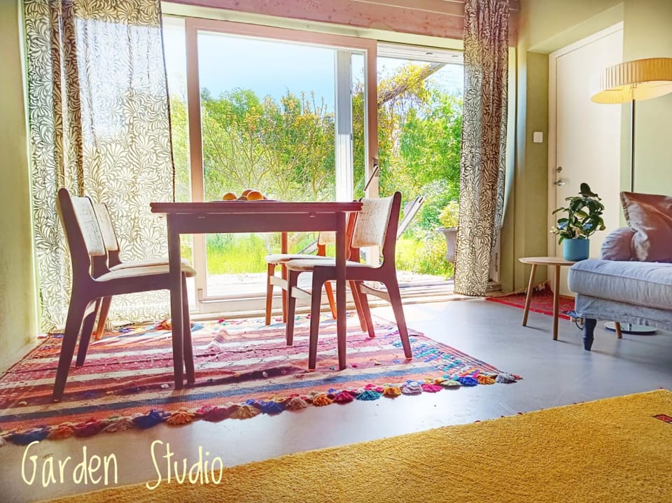 Villa Sandäng Bed and Breakfast in Skåne County