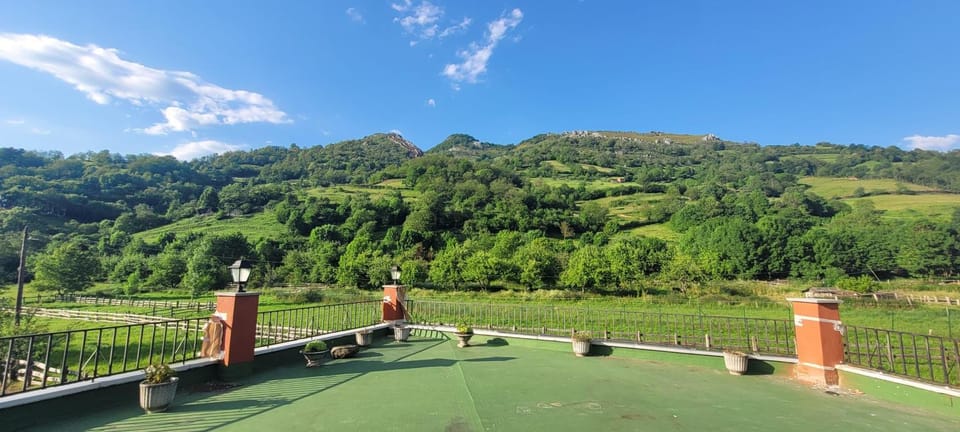 Day, Natural landscape, Balcony/Terrace, Mountain view