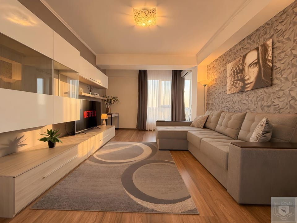 RentHouse Apartments Ambient Light Apartment in Chișinău