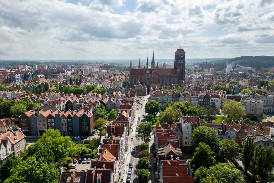 Nearby landmark, Day, Neighbourhood, Bird's eye view, City view, Location