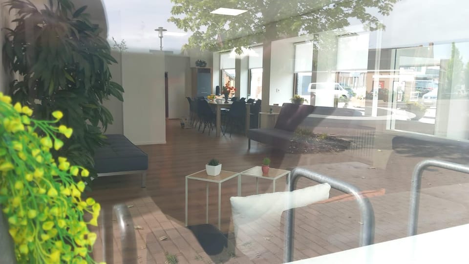 Vakantie woning centrum Krabbendijke Apartment in Zeeland, Netherlands