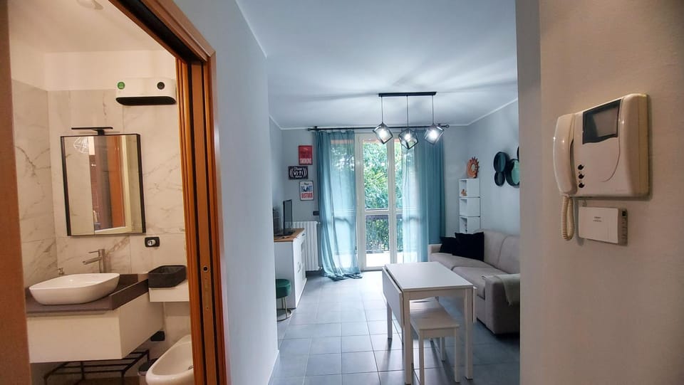Ugolini Home Apartment in Milan