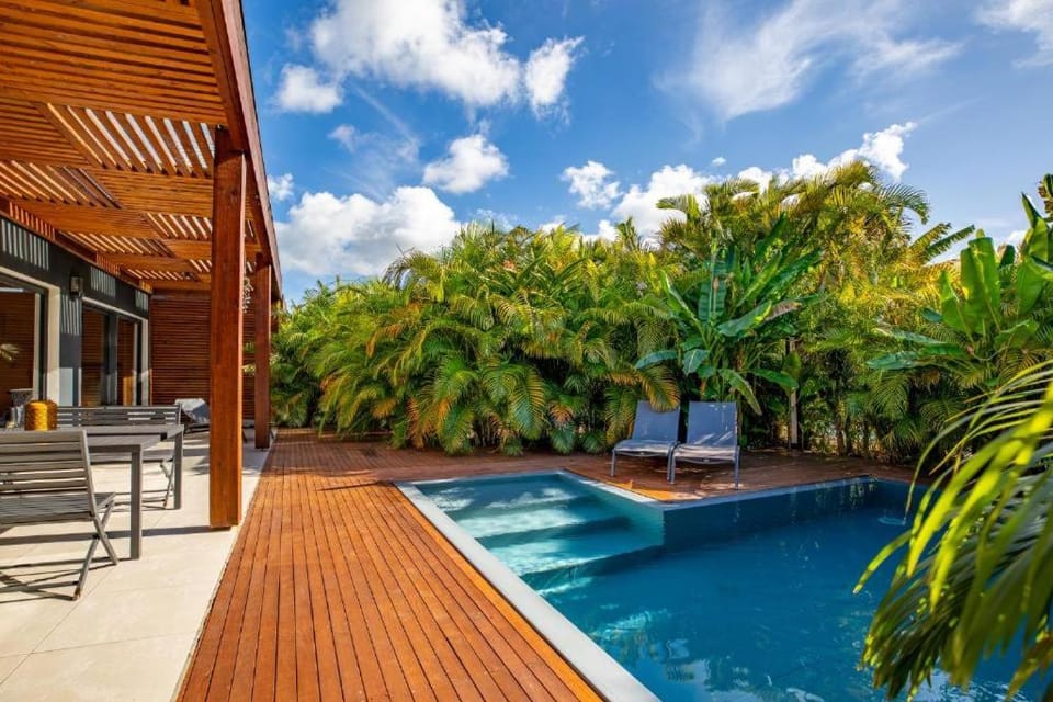 Villa Nouah 4 etoiles Luxe avec Piscine privee Villa in Grande-Terre, Guadeloupe