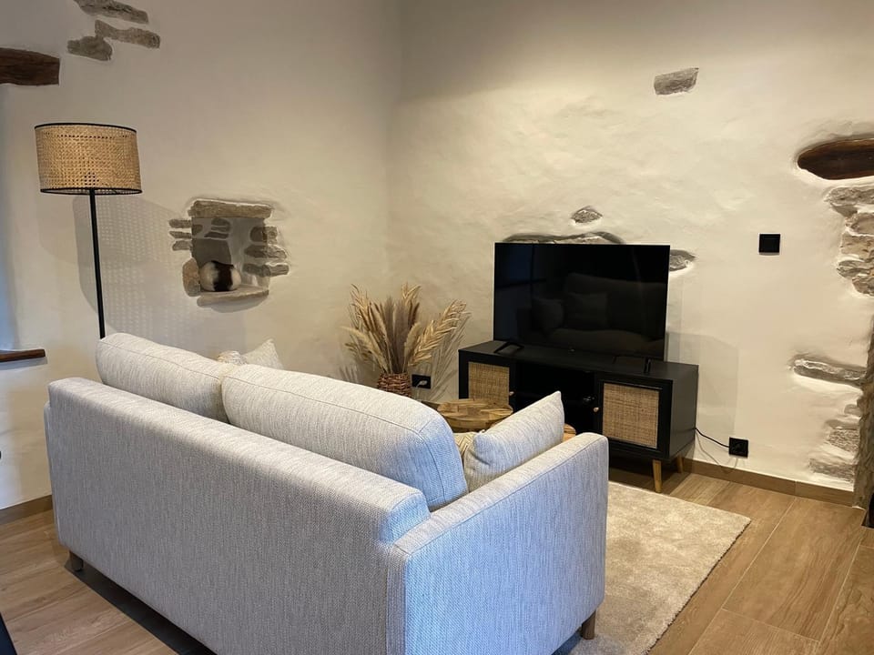 Mas de Méjas Gîte La Casaline House in Occitanie
