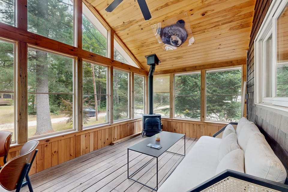 The Mountain Bungalow Chalet in Newry