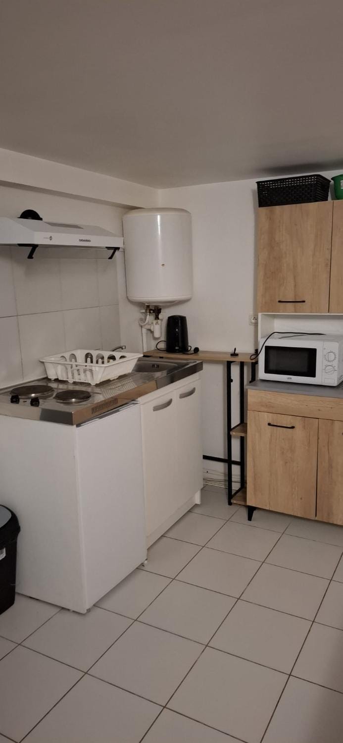 Narayani Home Apartment in Île-de-France