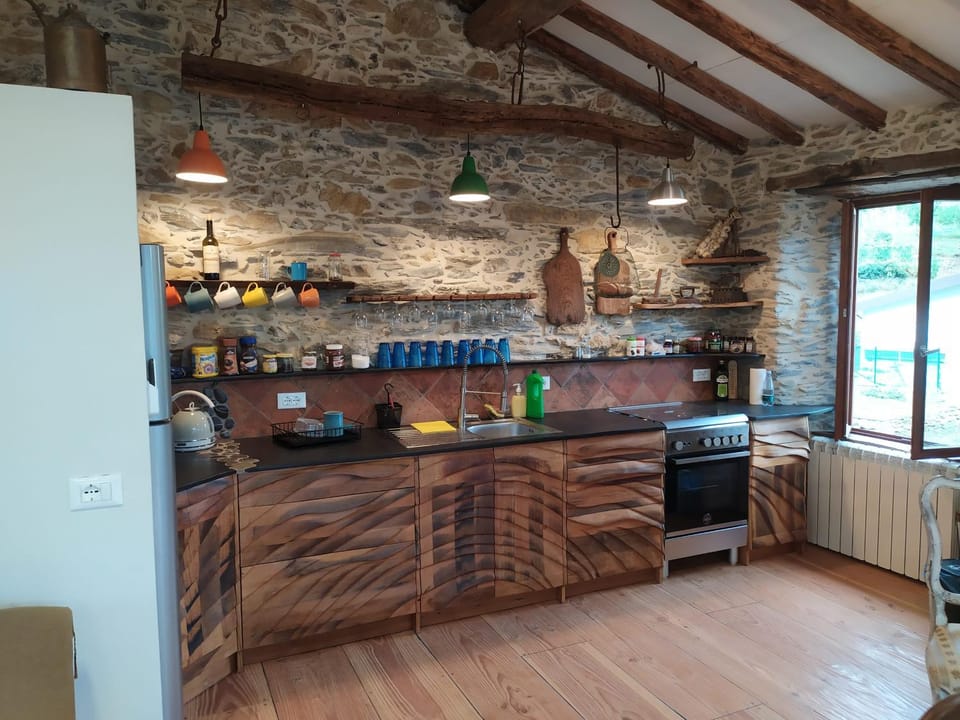 Villa Art Razzamir House in Liguria