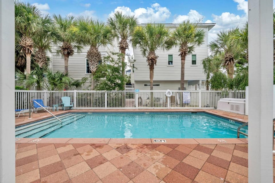 Grouper Therapy House in South Walton County