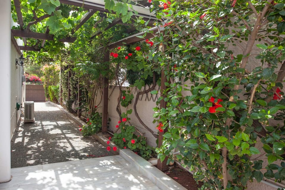 4 Bedroom Villa with private pool in Lagonisi House in East Attica Regional Unit, Greece