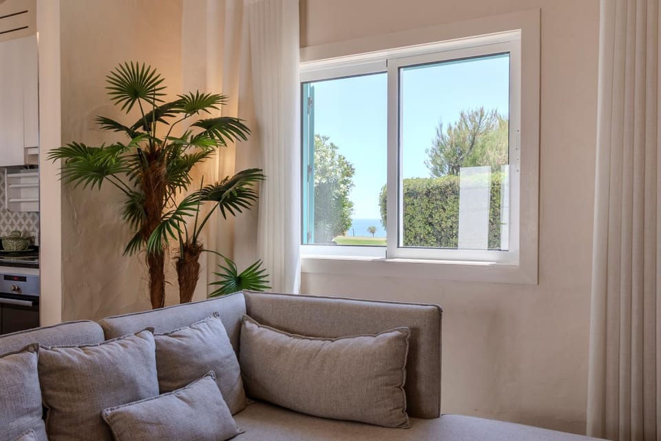 Summer, Living room, Seating area, Sea view, Sunset