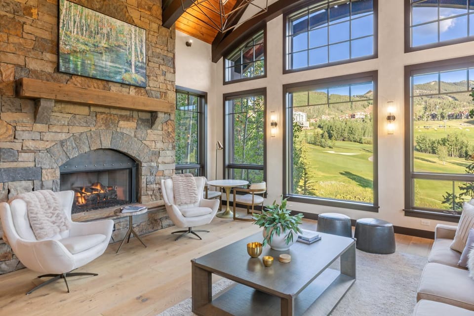 Natural landscape, Living room, Seating area, fireplace