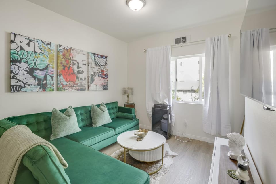 Golden Hill Gem 2 Mi to Convention Center: Dogs OK House in San Diego