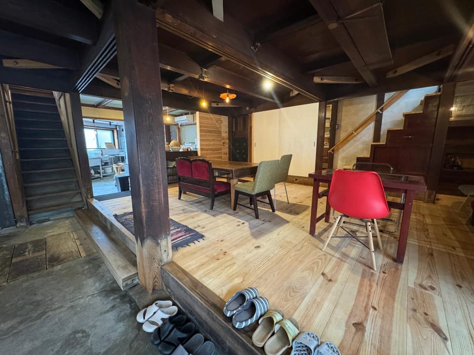 海と鉄 1日1組限定の宿 House in Japan