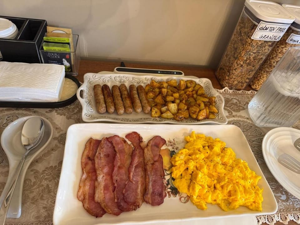 Buffet breakfast