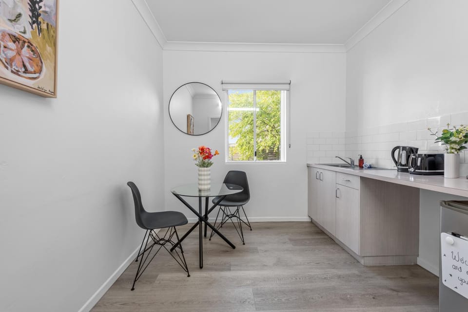 Stylish City Centre Studio - Short walk to Hosp Apartment in Brisbane City
