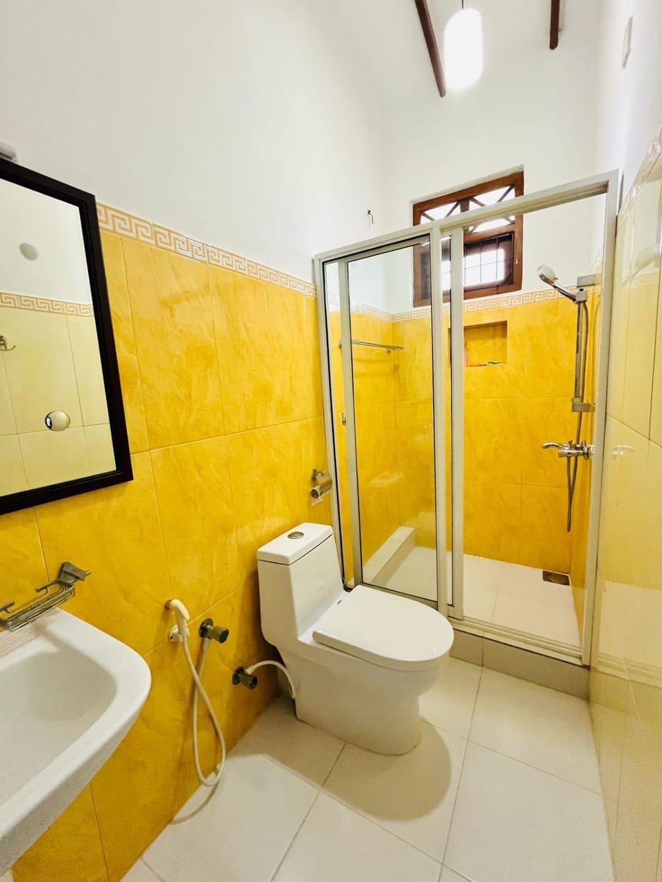 Shower, Toilet, Bathroom, bidet