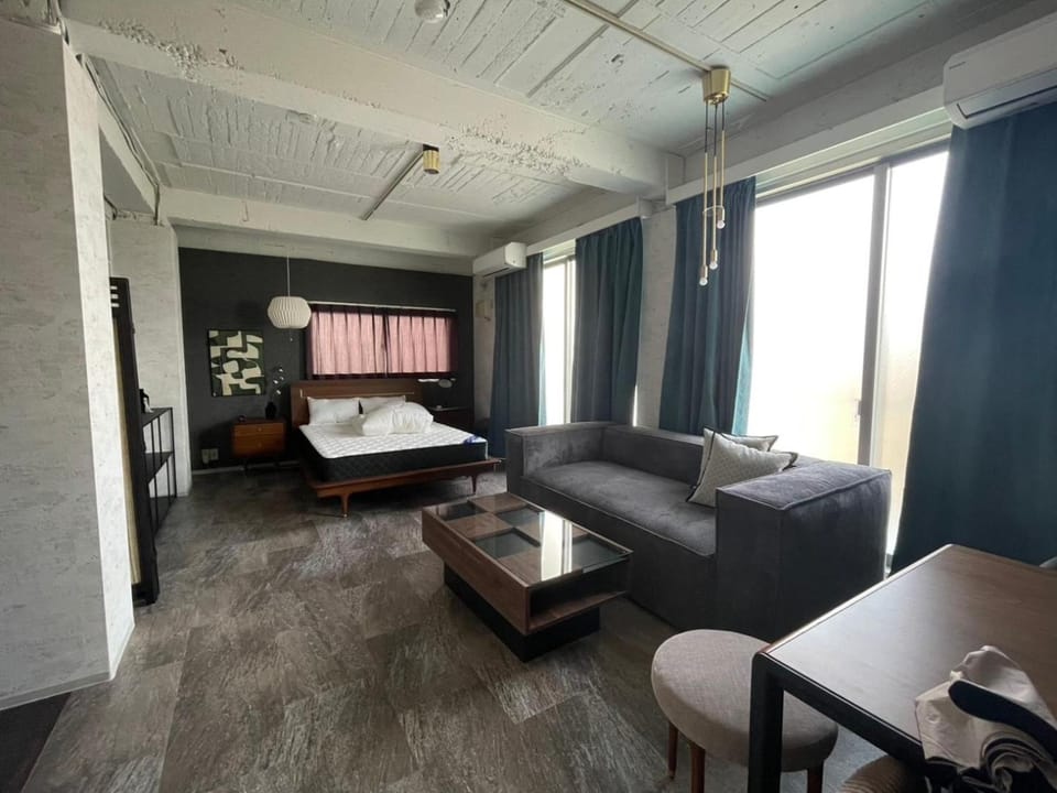 Living room, Photo of the whole room
