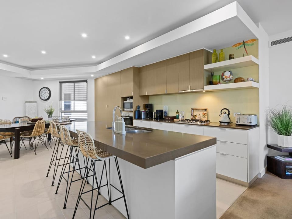 Where The Bay Meets The Marina - Family Holiday - Safety Beach Apartment in Dromana