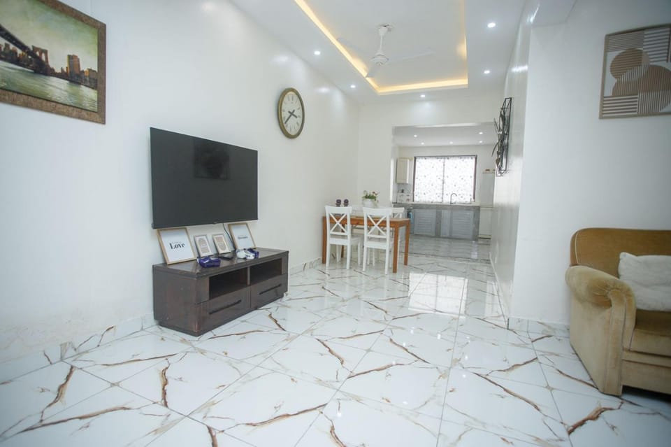 Clarah's paradise Apartment in Mombasa