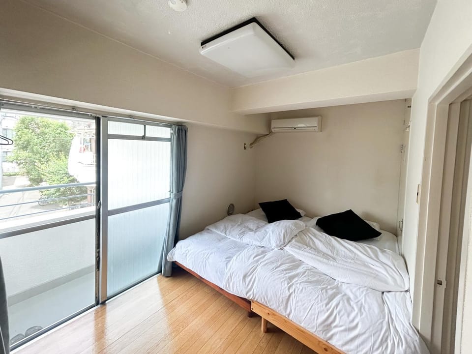 駅から徒歩5分池袋まで電車で5分の好立地 Apartment in Japan