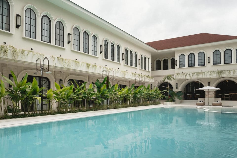 Property building, Swimming pool