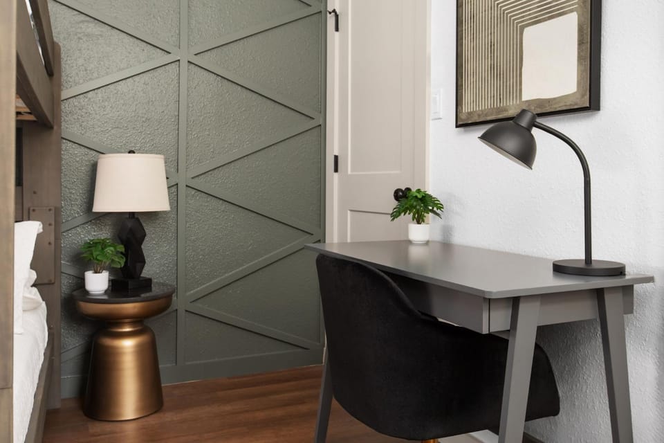 Chic 2BR Escape Sleeps 8 w Private Patio Apartment in Austin
