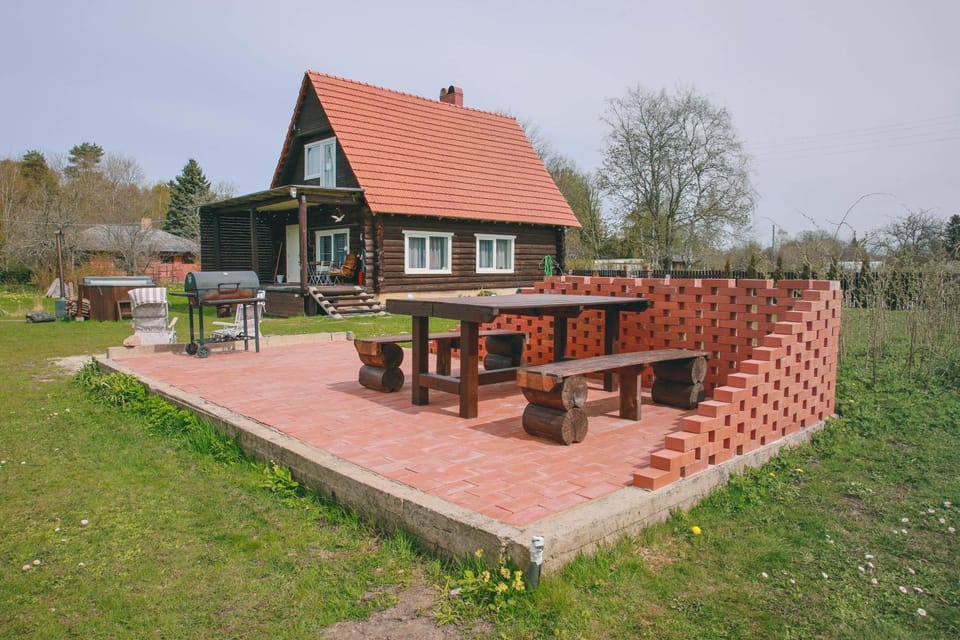 Property building, Day, Natural landscape, Garden view