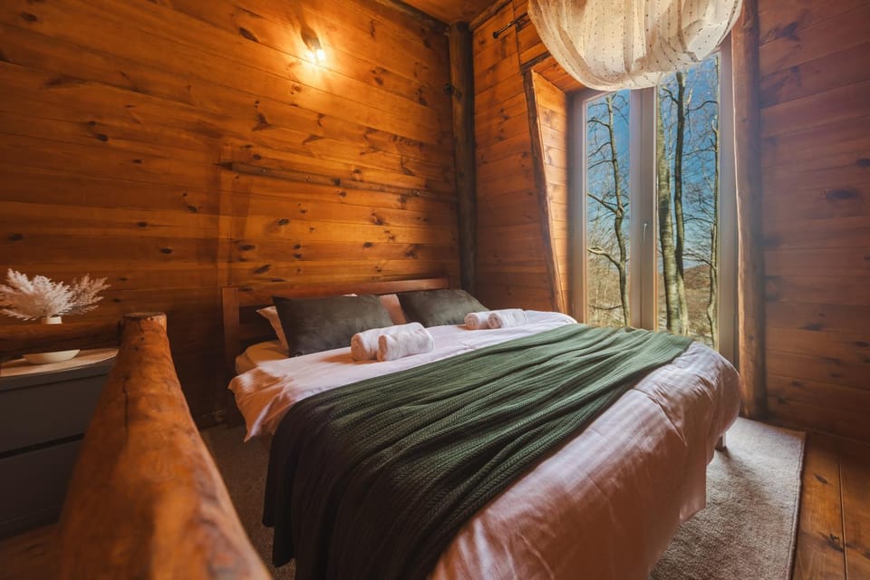 Forest House Paradise Apartment in Montenegro