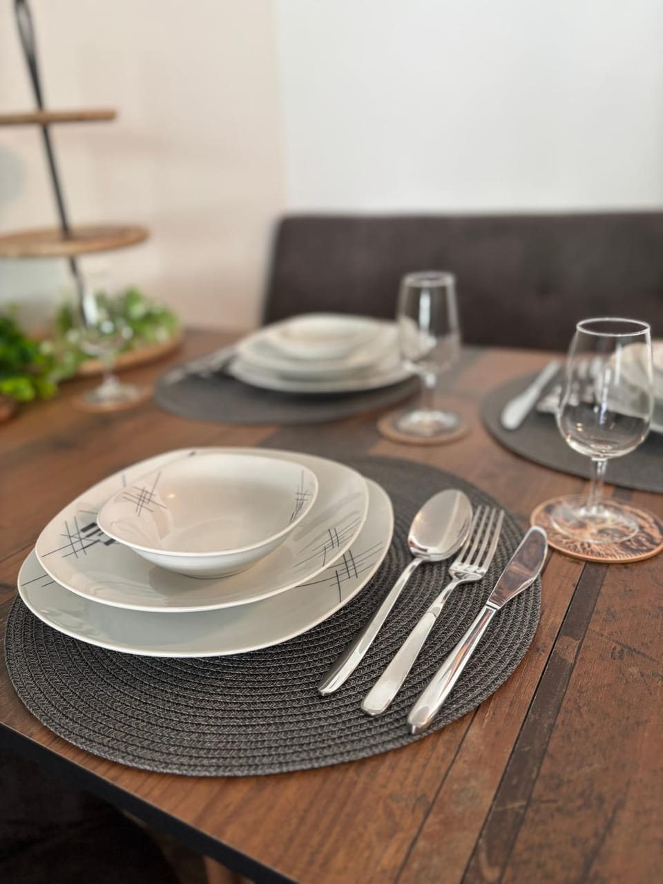 Dining area, Food