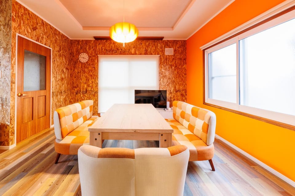 Living room, Dining area