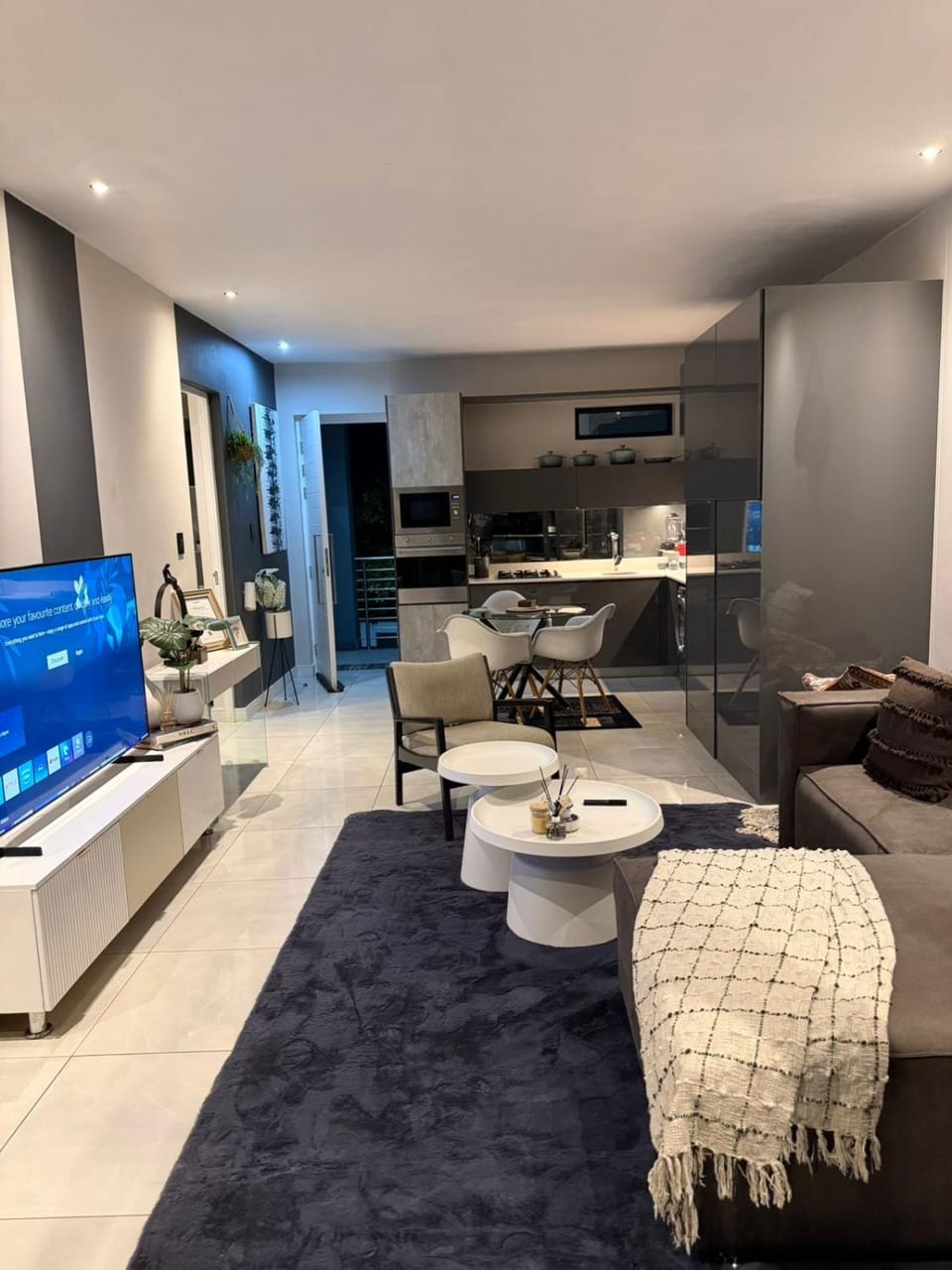 The paramount houghton Zayna Apartment in Johannesburg