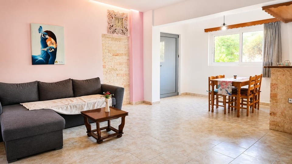 Sugarcubes by Evagstays Apartment in Faliraki, Greece