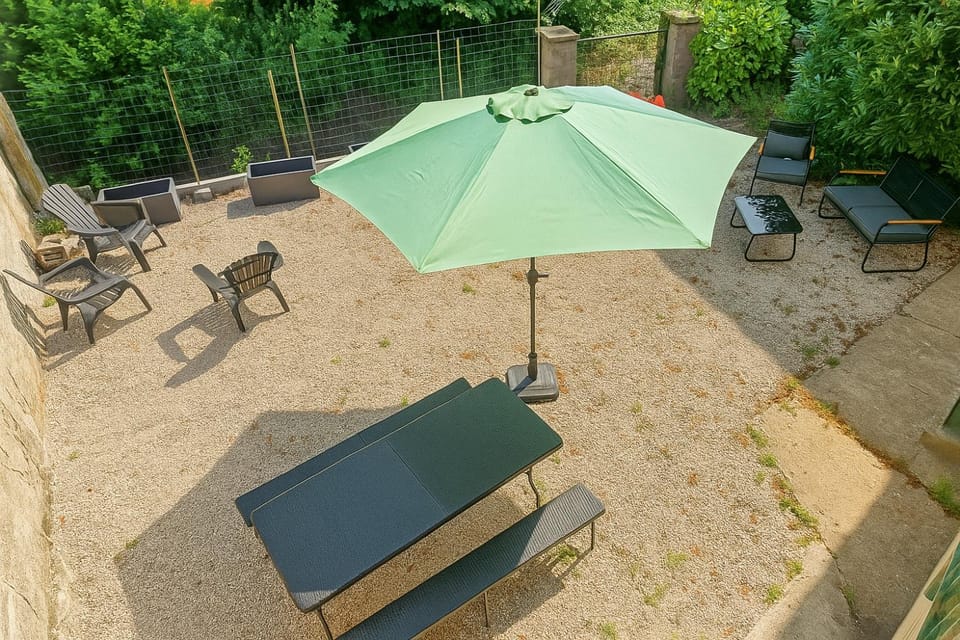 Patio, Garden, Garden, Dining area, Garden view, Garden view, sunbed